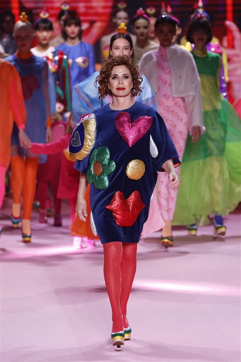 agatha ruiz de la prada dress haute couture|Agatha Ruíz de la Prada .